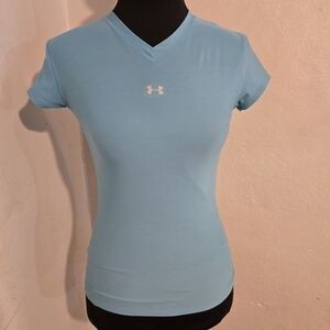 Under Armour Women's Sky Blue Short Sleeve Tee Size S